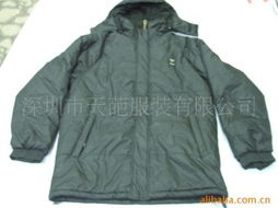 印花摇粒绒男式大衣 温暖与时尚的极致融合